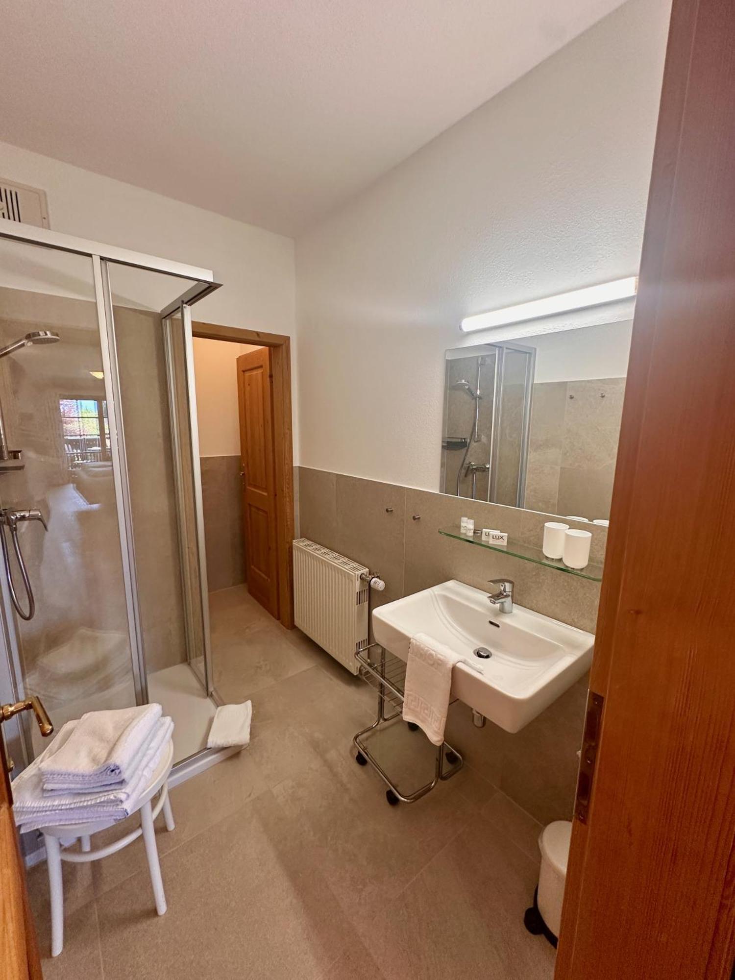 Lexenhof Hotel Nussdorf am Attersee Bilik gambar