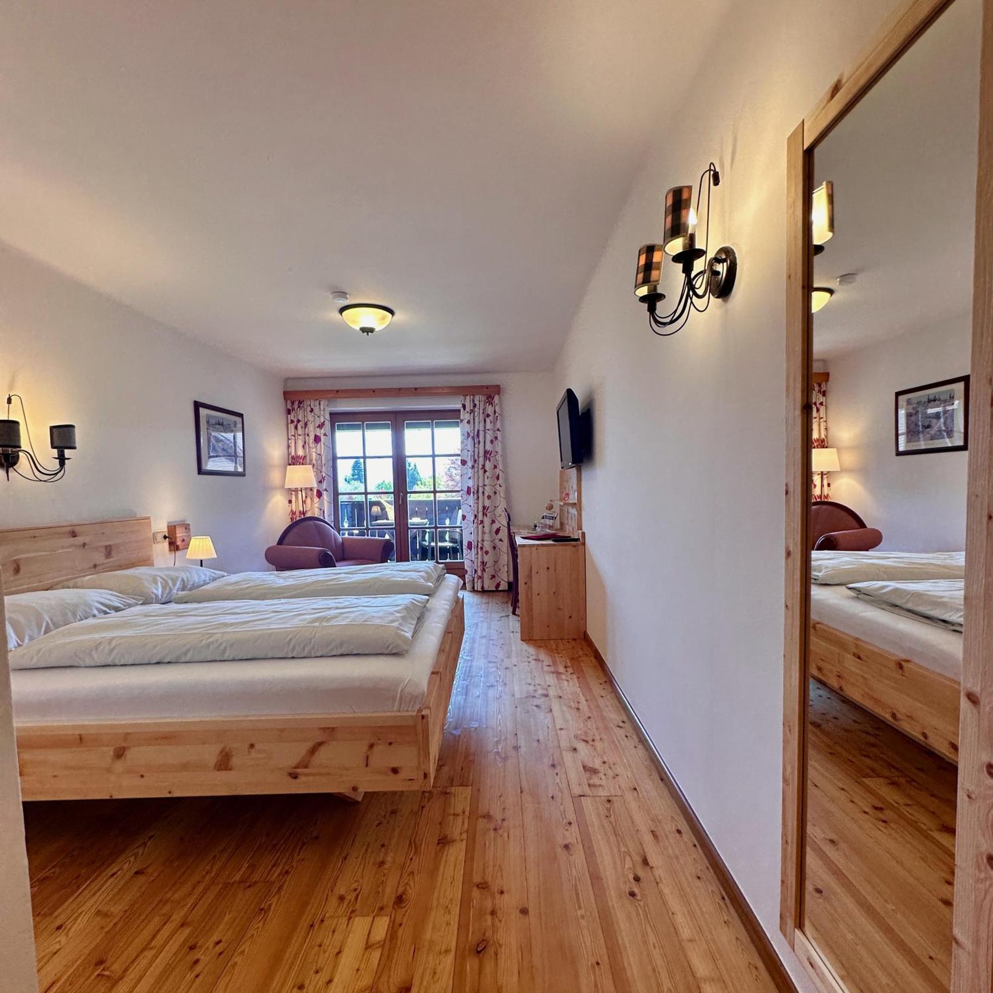 Lexenhof Hotel Nussdorf am Attersee Luaran gambar